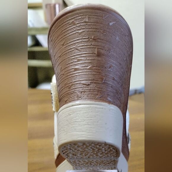 WEDGE SANDAL EMBELLISHED NEW  Navy/Rose Gold Rubber Sole SIZE 8 - Picture 4 of 5